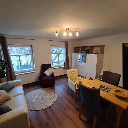 Apartment Urlaub Am Mittelpunkt. Neue Ferienwohung Im Alten Mehlager *